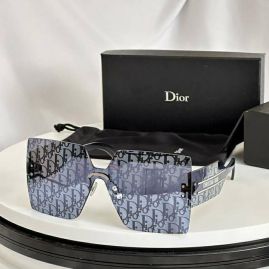 Picture of Dior Sunglasses _SKUfw57302971fw